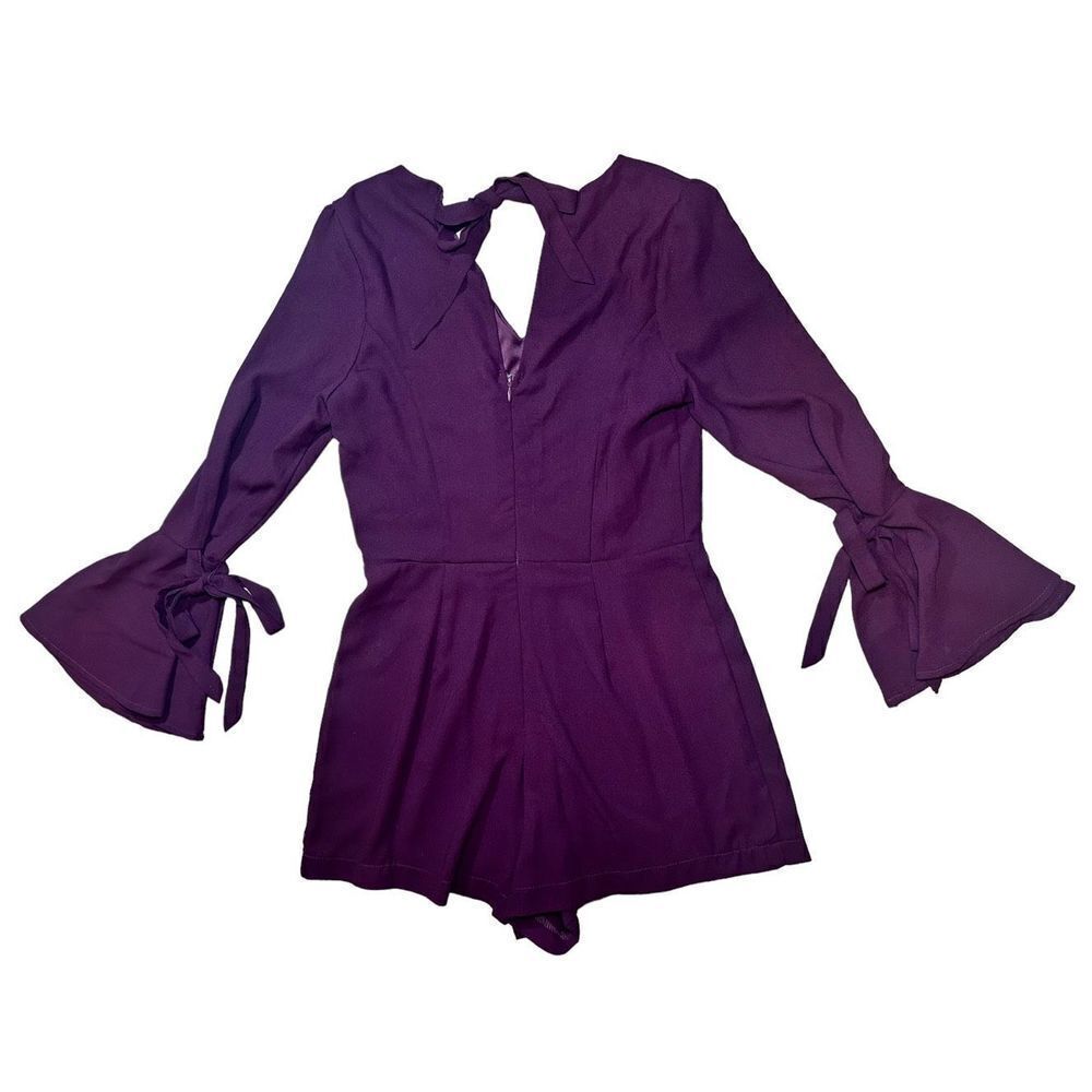 She & Sky Bell Sleeve Romper - Small​​​​​ - Picture 7 of 9